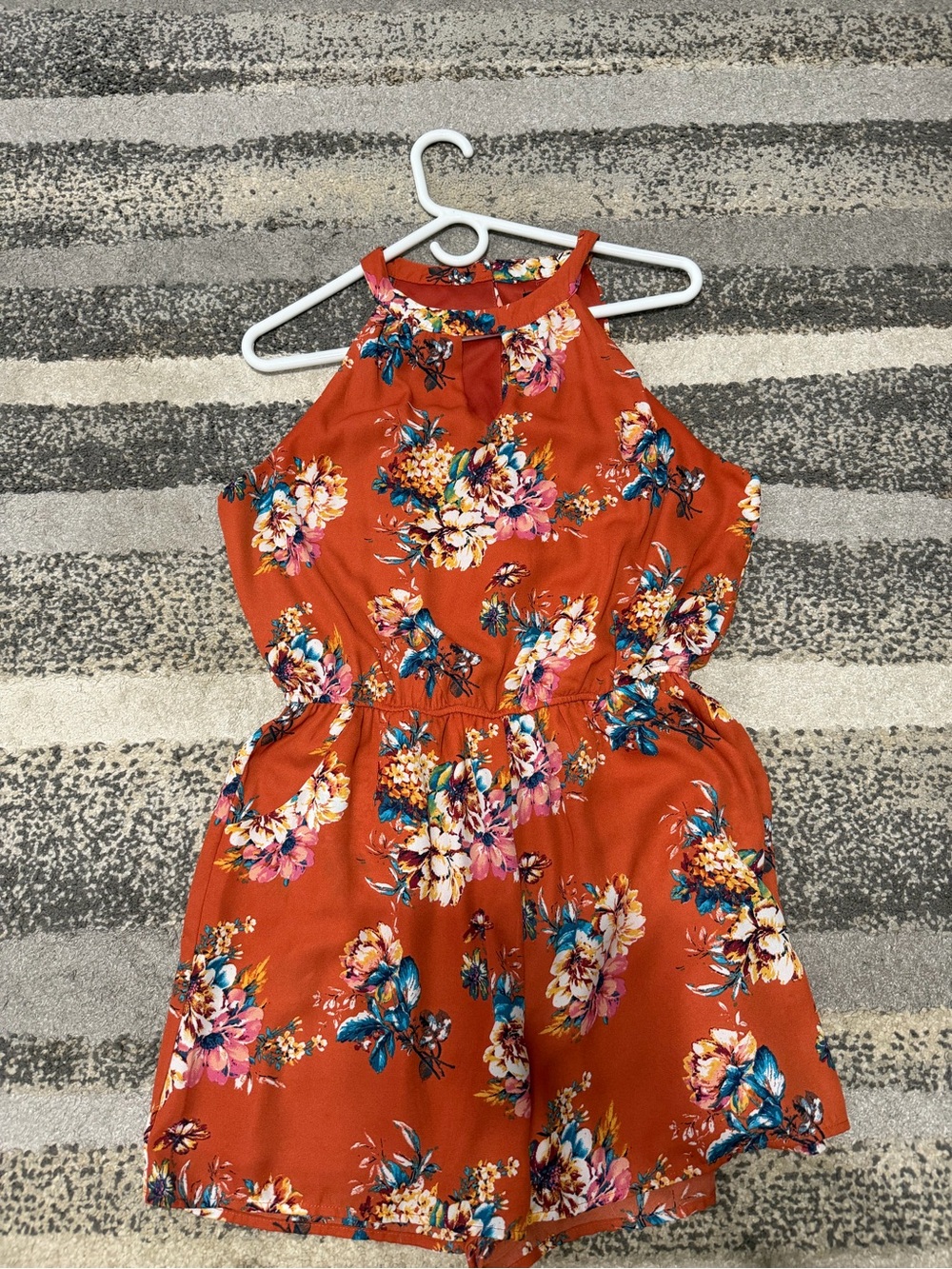 Women’s Rust Floral Halter Romper - Flowy Summer romper
